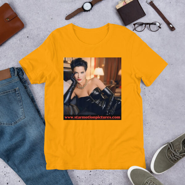 Super Model: Victoria Sayers Unisex T-Shirt - Image 2