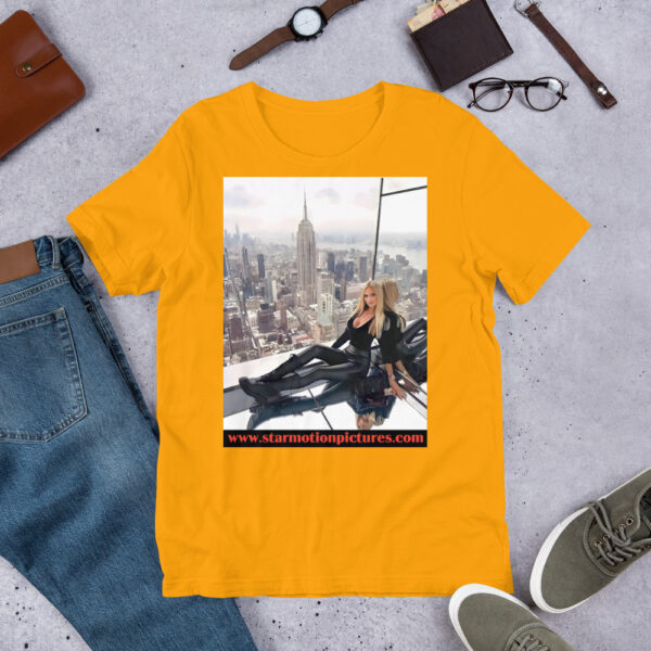 Super Model: Victoria Sayers Unisex T-Shirt - Image 5