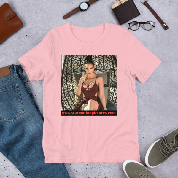 Super Model: Victoria Sayers Unisex T-Shirt - Image 6