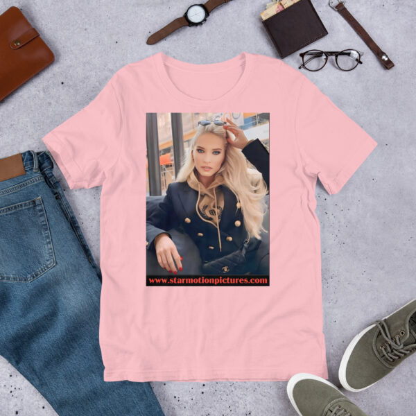 Super Model: Victoria Sayers Unisex T-Shirt - Image 6