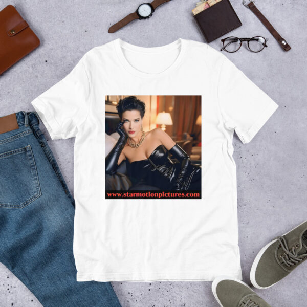 Super Model: Victoria Sayers Unisex T-Shirt - Image 7