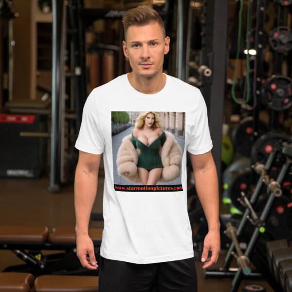 Super Model: Victoria Sayers Unisex T-Shirt - Image 12