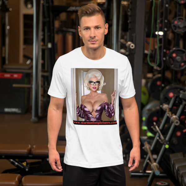 Super Model: Victoria Sayers Unisex T-Shirt - Image 12